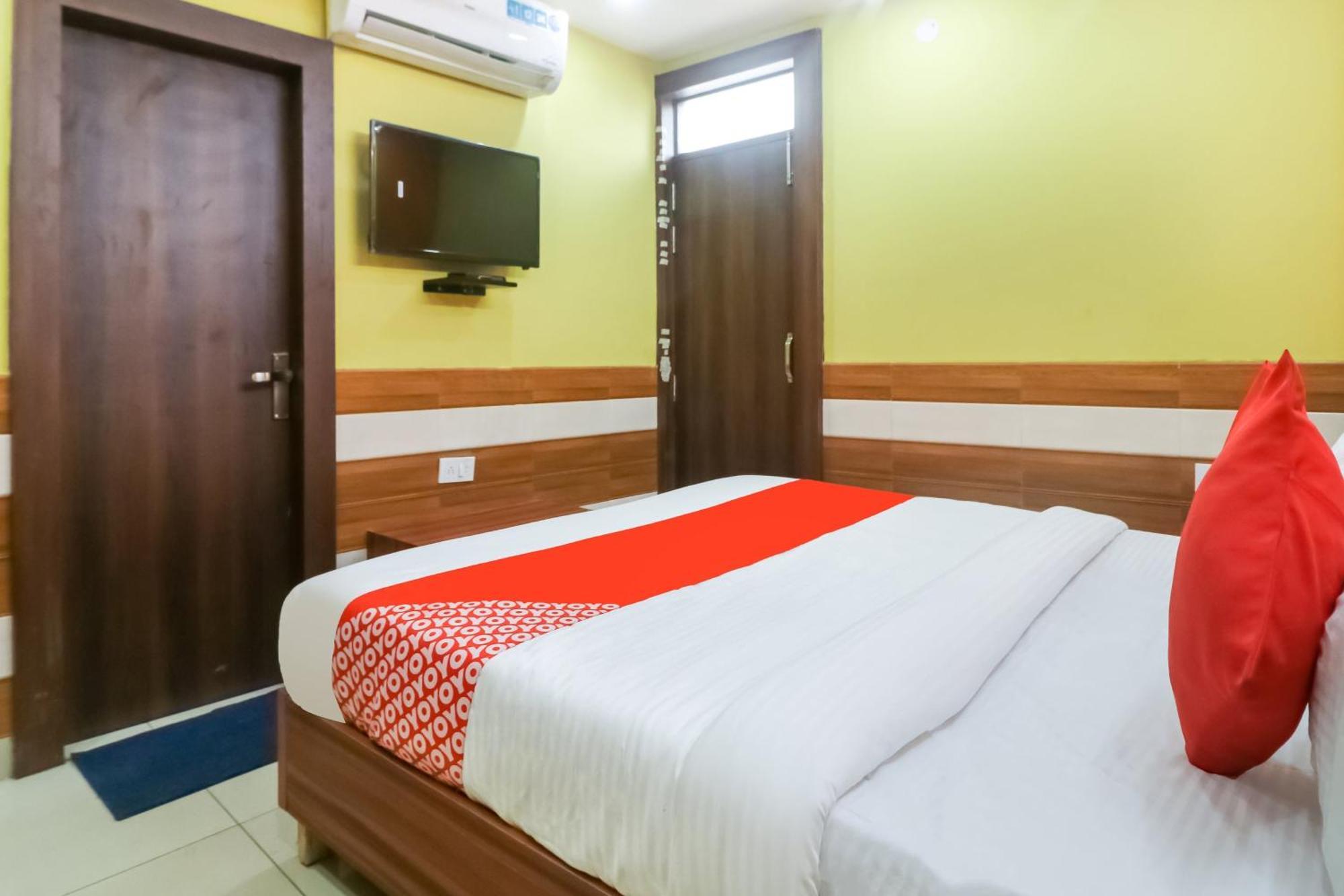 Hotel O Mayur Plaza Delhi  Esterno foto