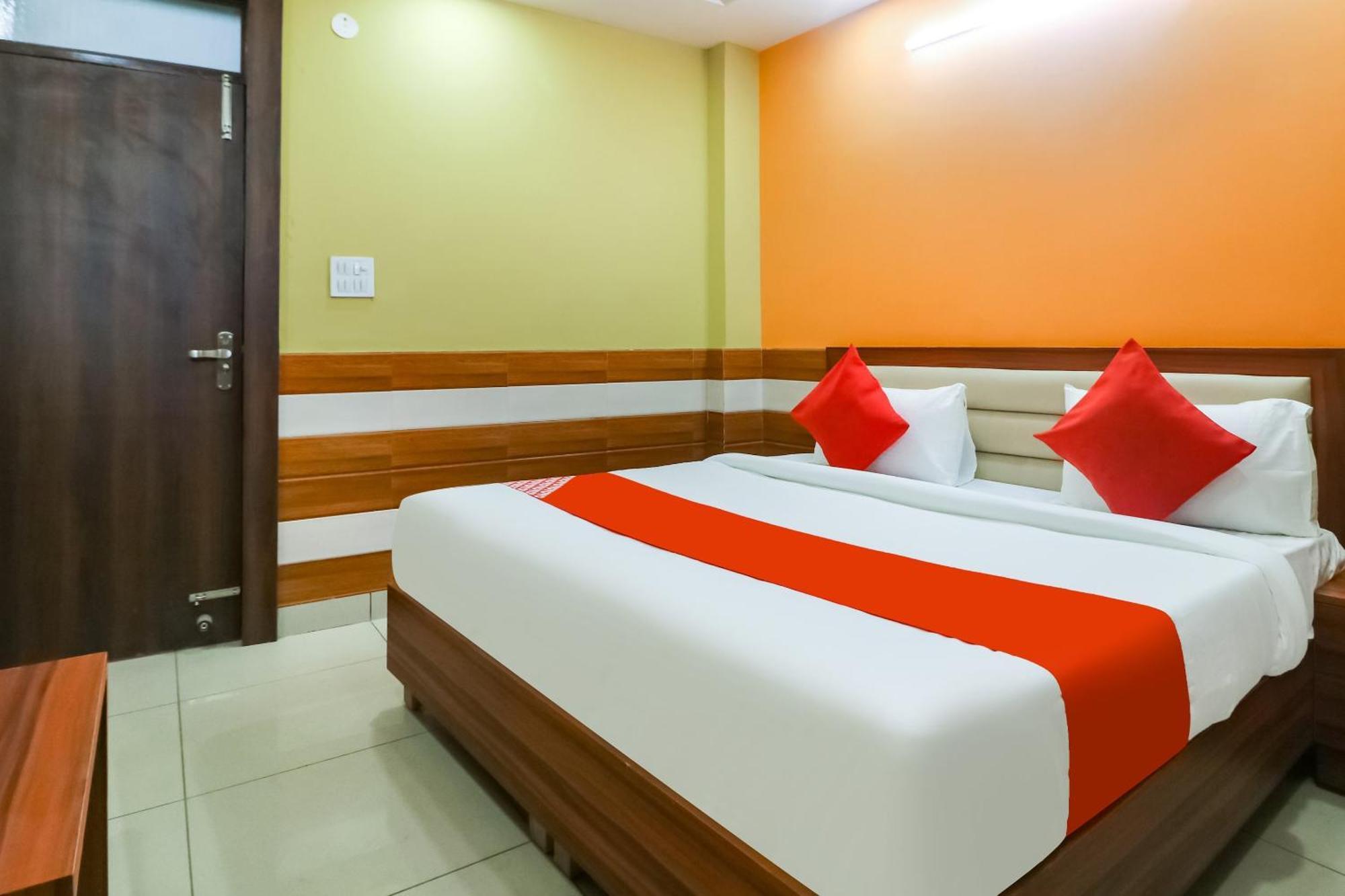 Hotel O Mayur Plaza Delhi  Esterno foto