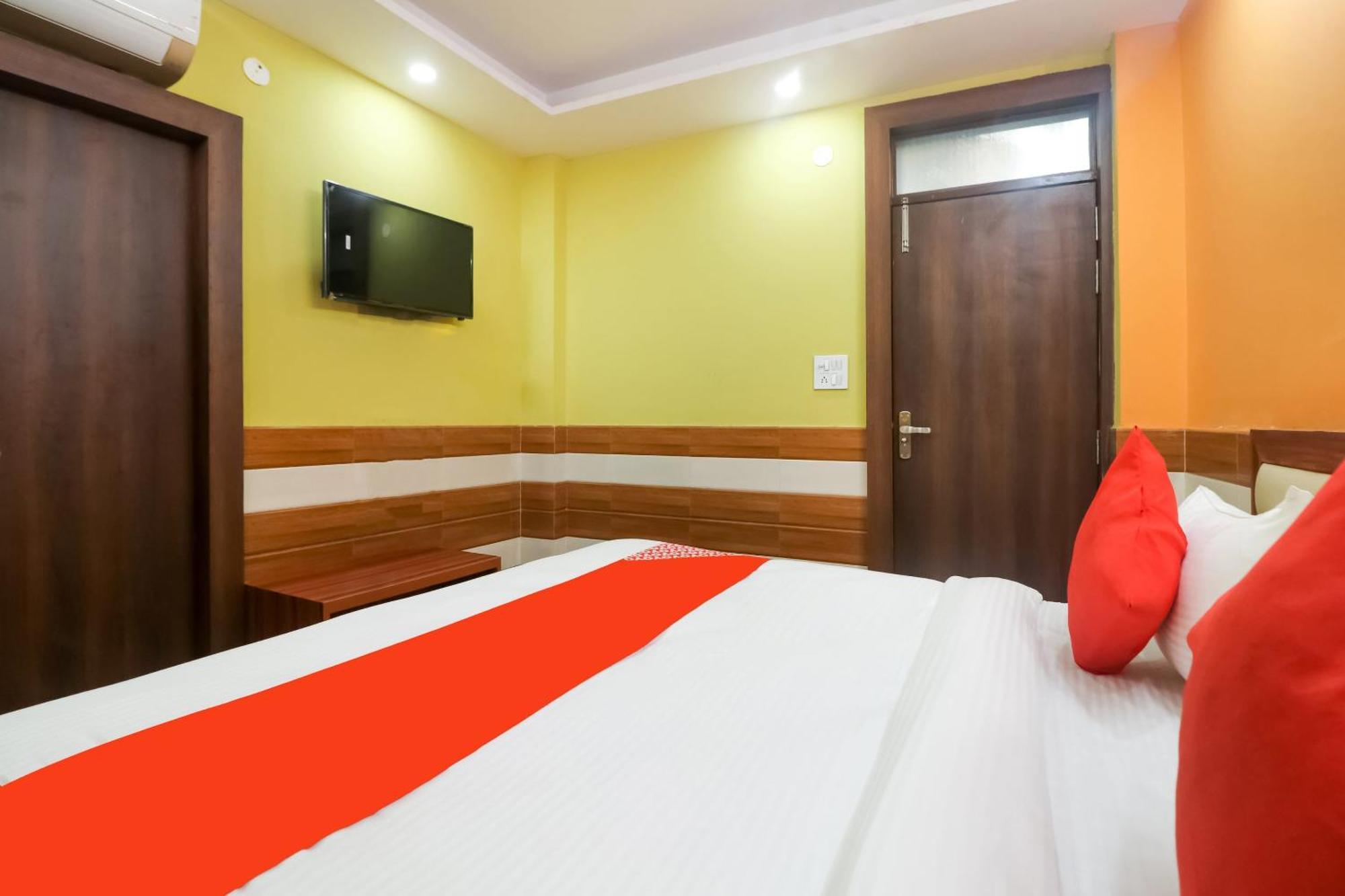 Hotel O Mayur Plaza Delhi  Esterno foto